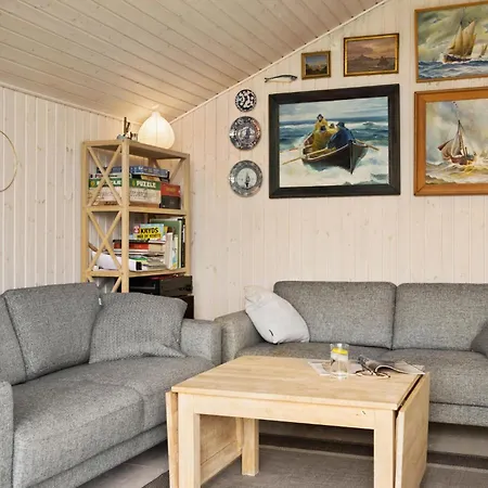 Holiday home Beautiful In With Wifi Follenslev